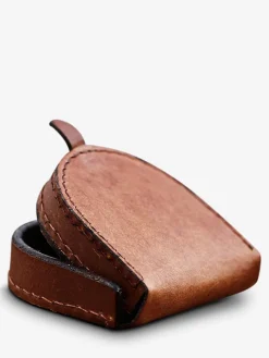LeCrapaud ROBERT - Light Brown