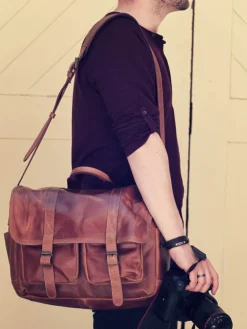 LeReporter - Light Brown