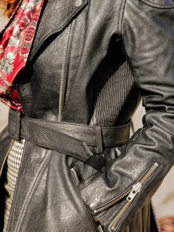 LeTrench - Black