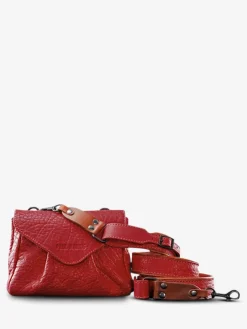 Suzon S - Carmine Red